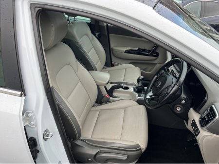 2017 Kia Sportage - thumbnail 13