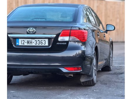 2012 Toyota Avensis - thumbnail 15