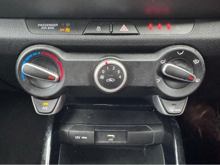 2023 Kia Stonic 1.0 K2 PE PETROL MY2022 thumbnail