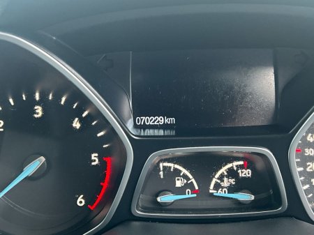 2019 Ford Kuga - thumbnail 18