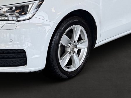 2017 Audi A1 - thumbnail 10