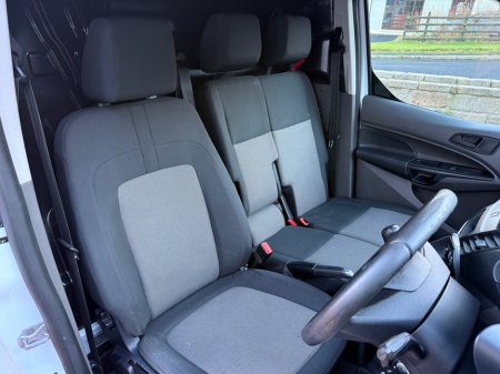 2022 Ford Transit Connect  €14,995 thumbnail