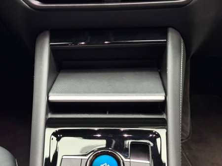 2025 Volkswagen Tiguan - thumbnail 17