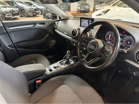 2017 Audi A3 - thumbnail 6