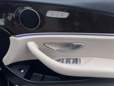 2016 Mercedes-Benz E Class 220 D AVANTGARDE 4DR AUTO €19,800 thumbnail