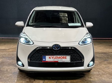 2020 Toyota Sienta - thumbnail 8
