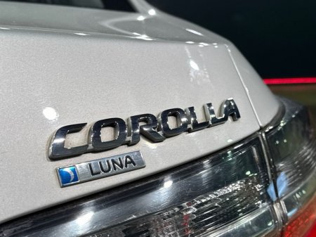 2017 Toyota Corolla - thumbnail 11