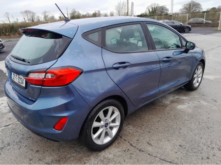 2022 Ford Fiesta TREND CONNECTED 1.1 075 M5 4DR €16,750 thumbnail