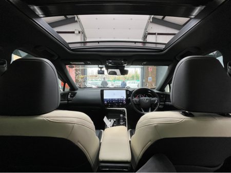 2023 Lexus NX 350h - thumbnail 20