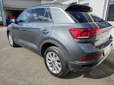 2022 Volkswagen T-Roc - thumbnail 6