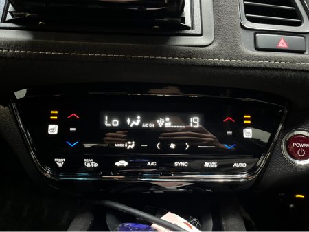 2017 Honda Vezel €16950 2017 HONDA VEZEL RS HYBRID SENSING 1.5 AUTOMATIC / CRUISE CONTROL / REVERSE CAMERA / HEATED SEATS / PADDLE SHIFTERS €16,950 thumbnail