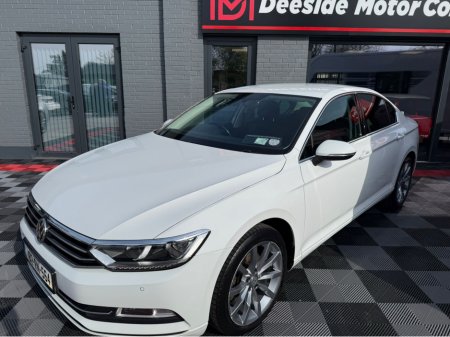 2018 Volkswagen Passat - photo 2