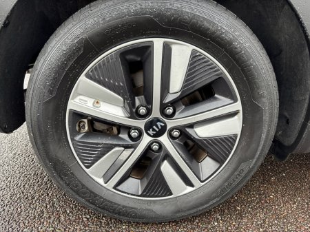 2021 Kia Niro PHEV MY21 TRAILER 5DR A AUTO €22,450 thumbnail