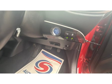 2019 Toyota Prius - thumbnail 14