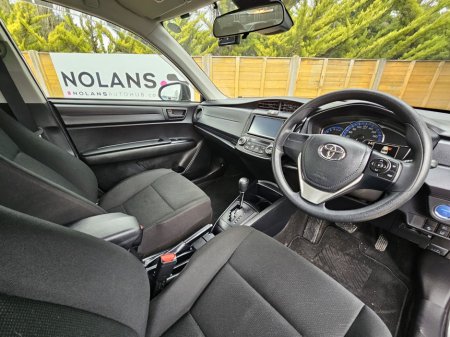 2020 Toyota Corolla - thumbnail 17