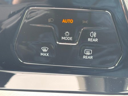 2022 Volkswagen Golf - thumbnail 17