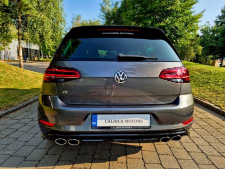 2018 Volkswagen Golf R 2.0 TSI 4M **SALE AGREED**