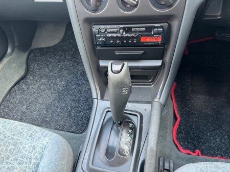 1994 Mitsubishi Galant - thumbnail 23