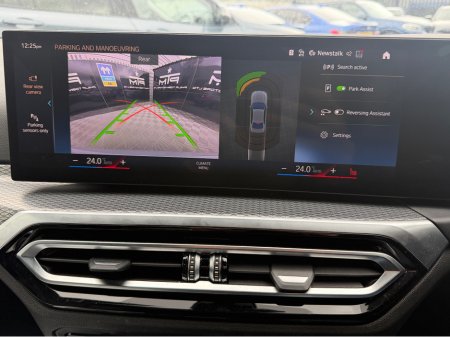 2023 BMW 3 Series - thumbnail 18