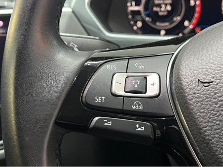 2018 Volkswagen Tiguan €24950! 2018 VW TIGUAN 2.0 TDI AUTOMATIC 4 MOTION HEATED LEATHER SEATS FRONT & REAR - CRUISE CONTROL - CARPLAY/ANDROID AUTO - REVERSE CAMERA - MEMORY SEATS - HEADS UP DISPLAY - €24,950 thumbnail