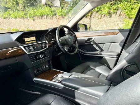 2012 Mercedes-Benz E Class - thumbnail 14