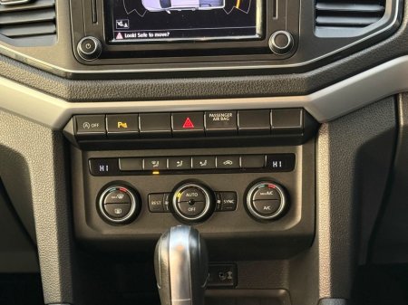 2018 Volkswagen Amarok DC V6 TDI HIGHLINE 4MOTION €26,250 thumbnail