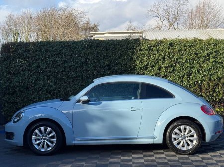 2014 Volkswagen Beetle 1.2 TSI DESIGN // FULL SERVICE HISTORY // AIR CONDITIONING // CRUISE CONTROL €11,950 thumbnail