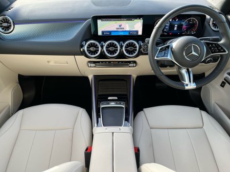 2025 Mercedes-Benz GLA Class - thumbnail 10