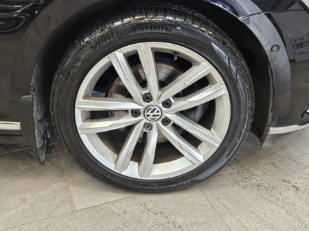 2016 Volkswagen Passat - thumbnail 5