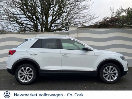 2023 Volkswagen T-Roc - thumbnail 9