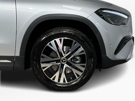 2026 Mercedes-Benz GLA Class 180d Progressive - 18 Inch Alloys - Reversing Camera - Ambient Lighting - Sat Nav - Climate Control - Heated Seats - Keyless Start - Apple CarPlay/Android Auto €60,760 thumbnail