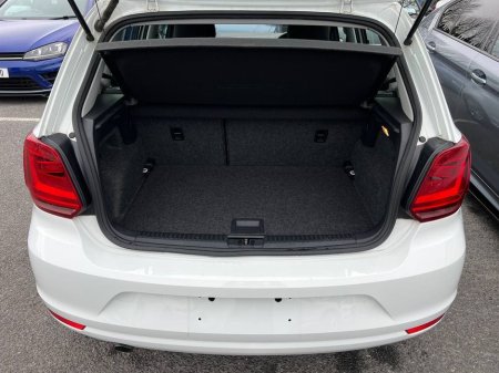 2015 Volkswagen Polo - thumbnail 13