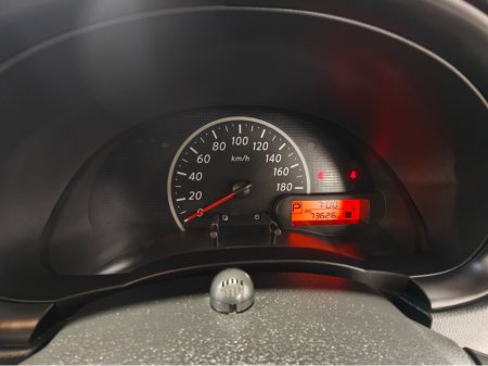 2019 Nissan March SV 1.2L AUTOMATIC €9,995 thumbnail