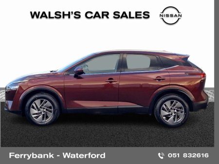 2022 Nissan Qashqai 1.3 HYB SV + Glass Roof Pack €25,950 thumbnail