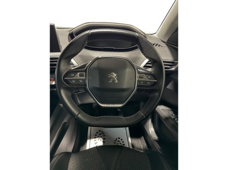 2018 Peugeot 3008 - thumbnail 17