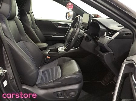 2024 Toyota Rav4 2.5 Hybrid Sport 2WD €44,880 thumbnail