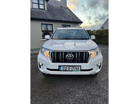 2021 Toyota Landcruiser - thumbnail 2