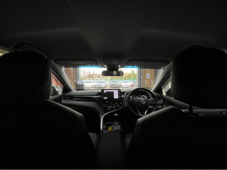 2022 Toyota Camry - thumbnail 15