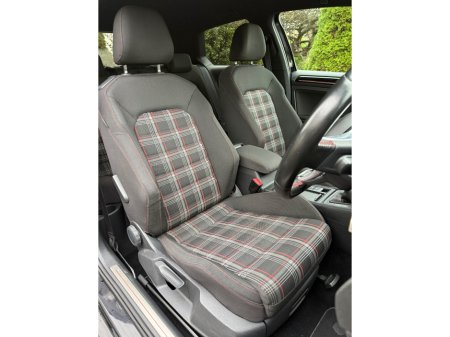 2014 Volkswagen Golf 2.0 TSI GTI €14,995 thumbnail