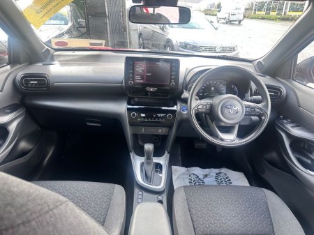 2024 Toyota Yaris Cross - thumbnail 14