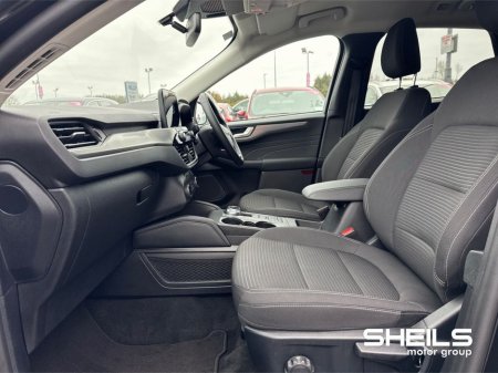 2023 Ford Kuga - thumbnail 5