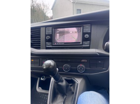 2021 Volkswagen Transporter - thumbnail 12