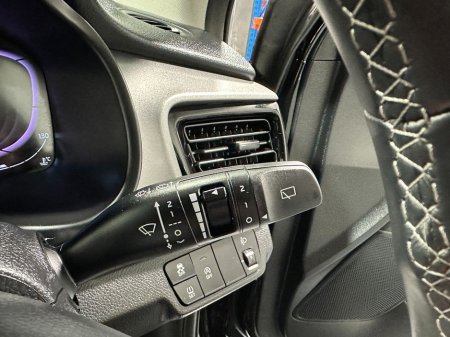 2025 Kia Stonic K2 1.0 Petrol €24,800 thumbnail