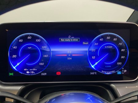 2025 Mercedes-Benz EQE - thumbnail 8