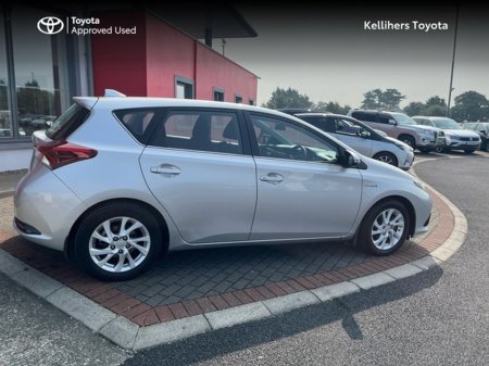 2018 Toyota Auris AURIS HYBRID LUNA 5DR €19,950