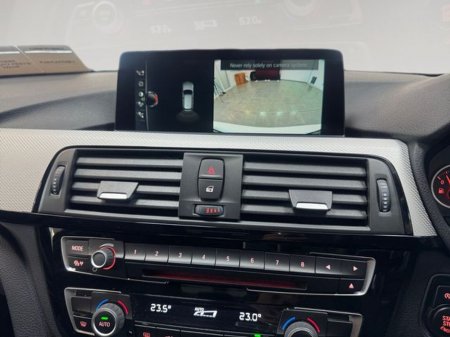 2016 BMW 3 Series - thumbnail 14