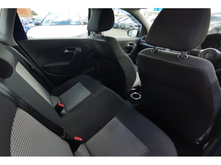 2013 Volkswagen Polo - thumbnail 11