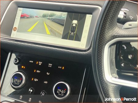 2022 Land Rover Range Rover Evoque R Rover Evoque R-Dyn S P300 e A R-Dynamic S P300 e 309 AWD PHEV 109BHP /80kw 12.2 kWh Battery Auto Start/Stop €36,900 thumbnail