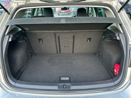 2016 Volkswagen Golf HIGHLINE 1.4 TSI D7F 150HP 5DR A €16,950 thumbnail