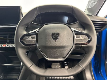 2026 Peugeot 208 - thumbnail 13